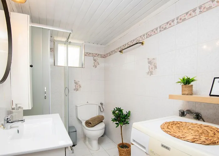 Contessina House זקינטוס טאון